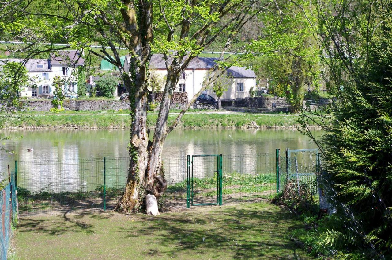 Le Doux Rivage, Proche De Charleville, Jardin Et Acces A La Voie Verte Joigny-sur-Meuse 외부 사진