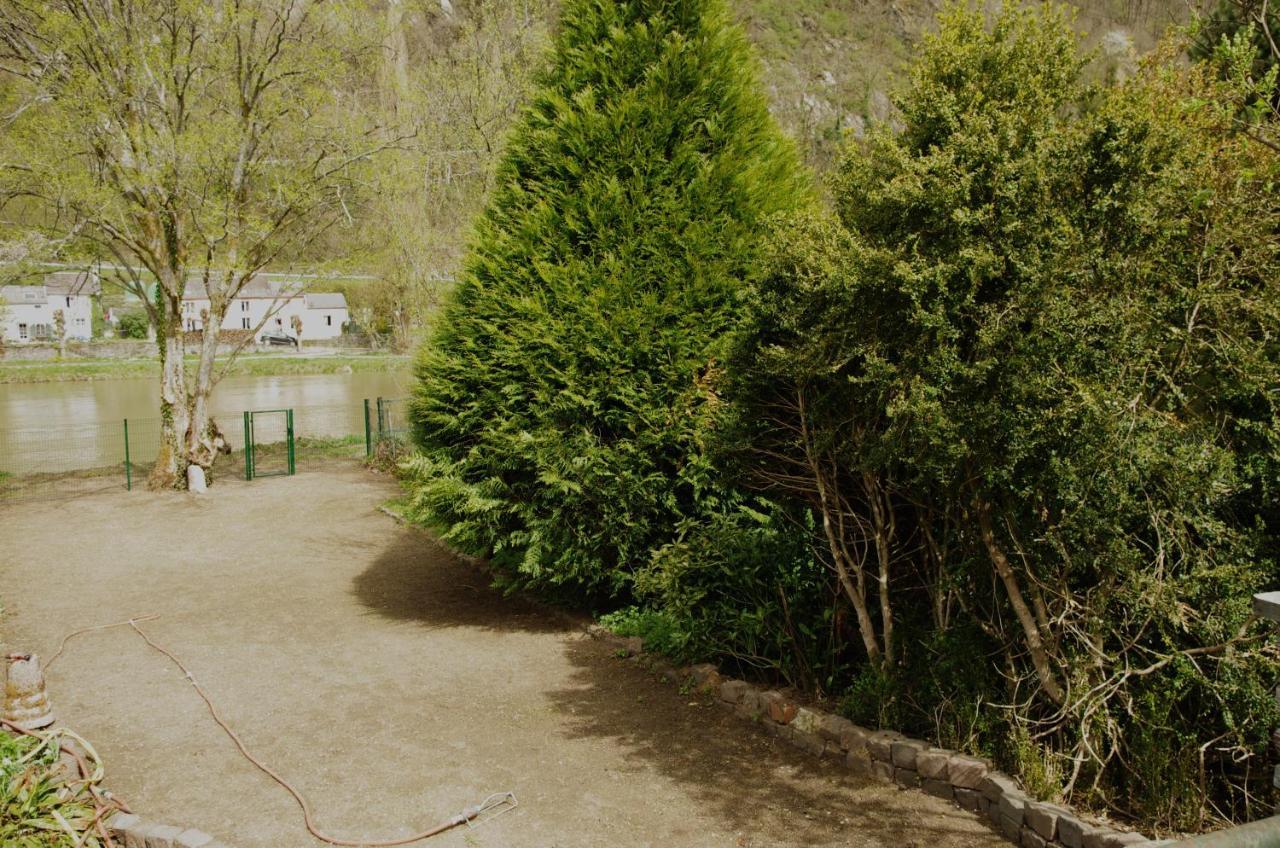 Le Doux Rivage, Proche De Charleville, Jardin Et Acces A La Voie Verte Joigny-sur-Meuse 외부 사진