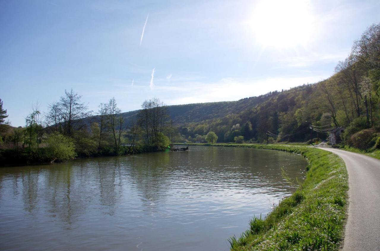 Le Doux Rivage, Proche De Charleville, Jardin Et Acces A La Voie Verte Joigny-sur-Meuse 외부 사진